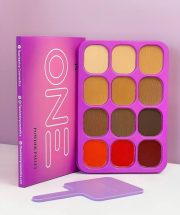 Flawless IVy one Powder Palette