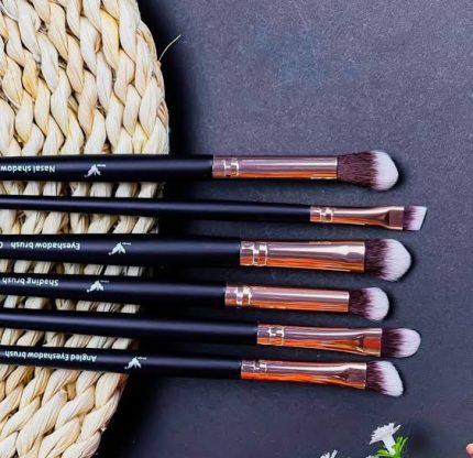 Daroge Personal brush set with cup